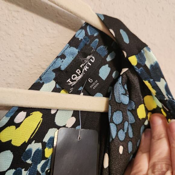 Torrid Satin‎ Surplice Size 6 Tie Cut Out Back Long Sleeve Blouse - Picture 8 of 13